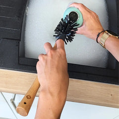 Spülbürste Anwendungsbild